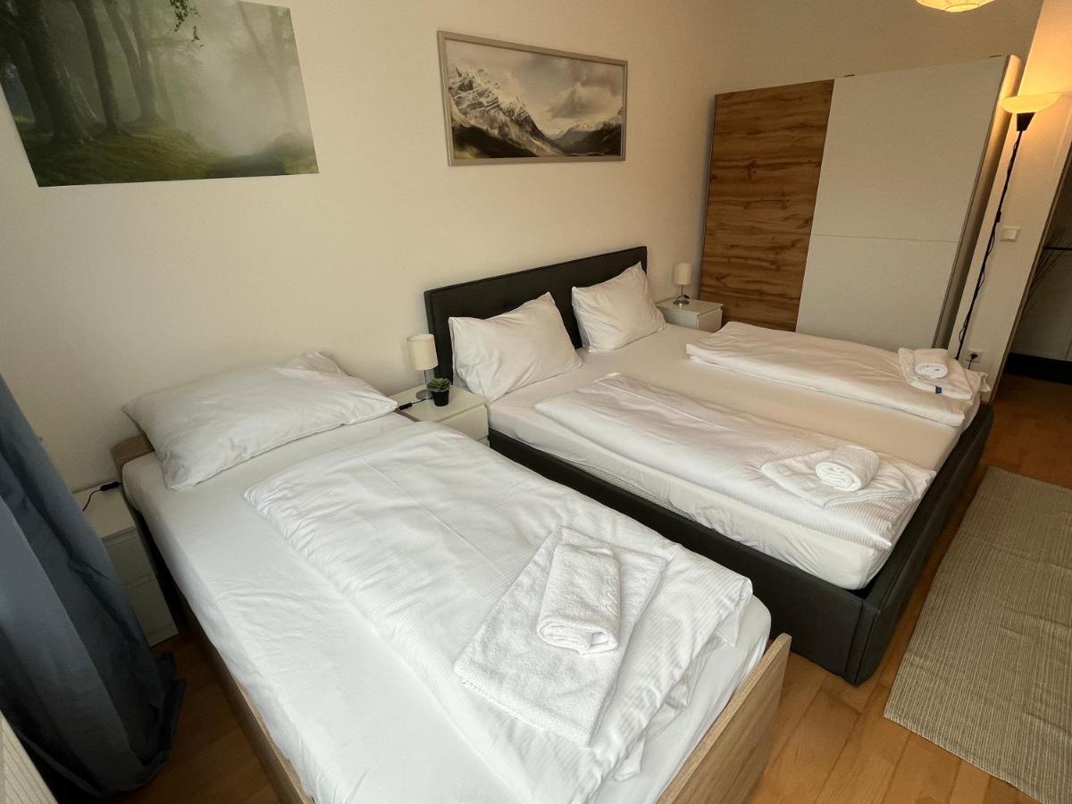 Cool Schoenbrunn Apt 2Br Viena Exterior foto