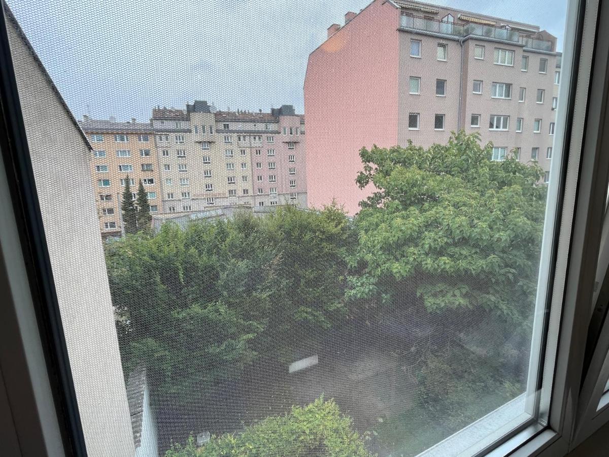Cool Schoenbrunn Apt 2Br Viena Exterior foto